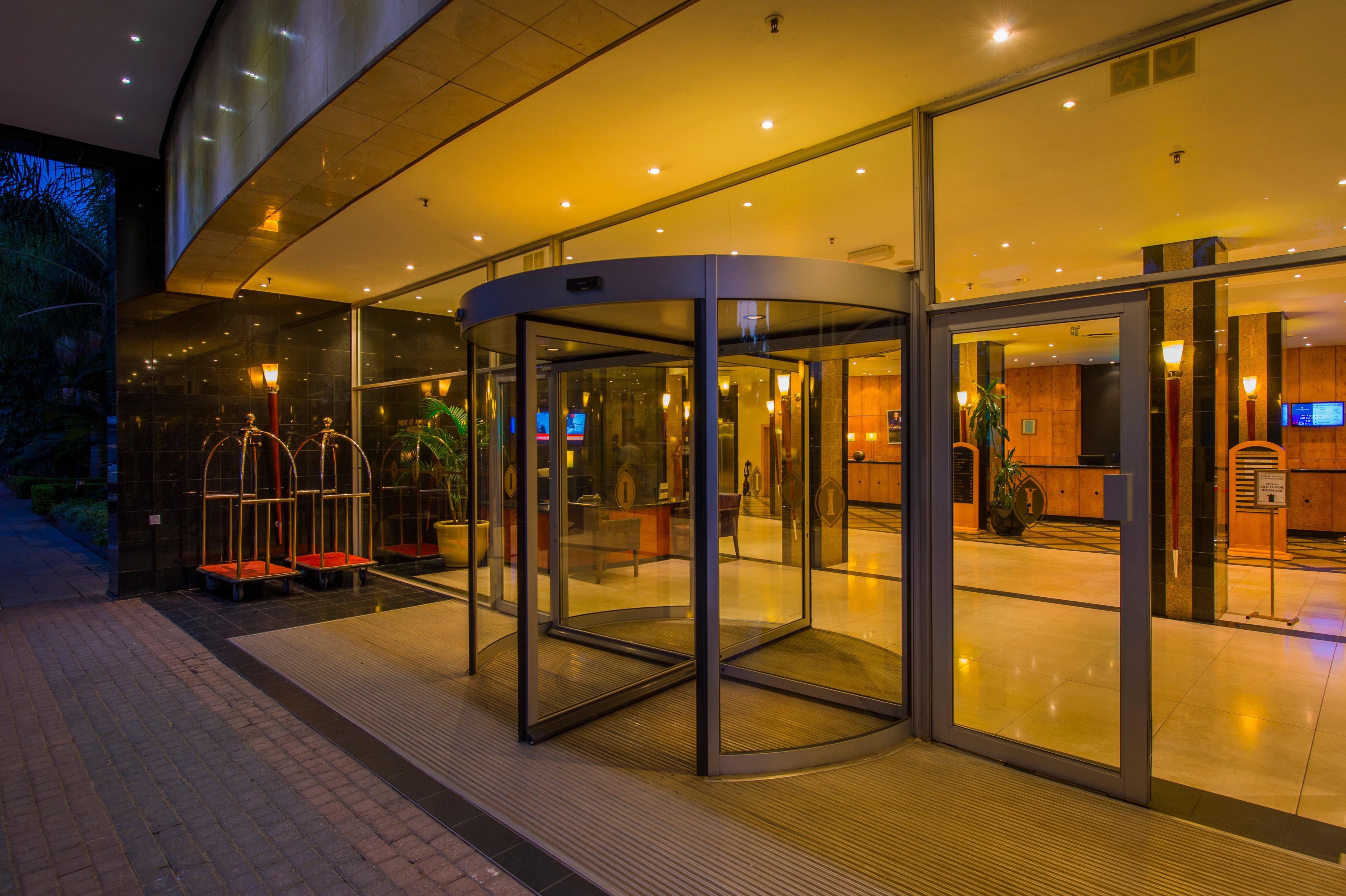 Intercontinental Lusaka By Ihg Exterior photo