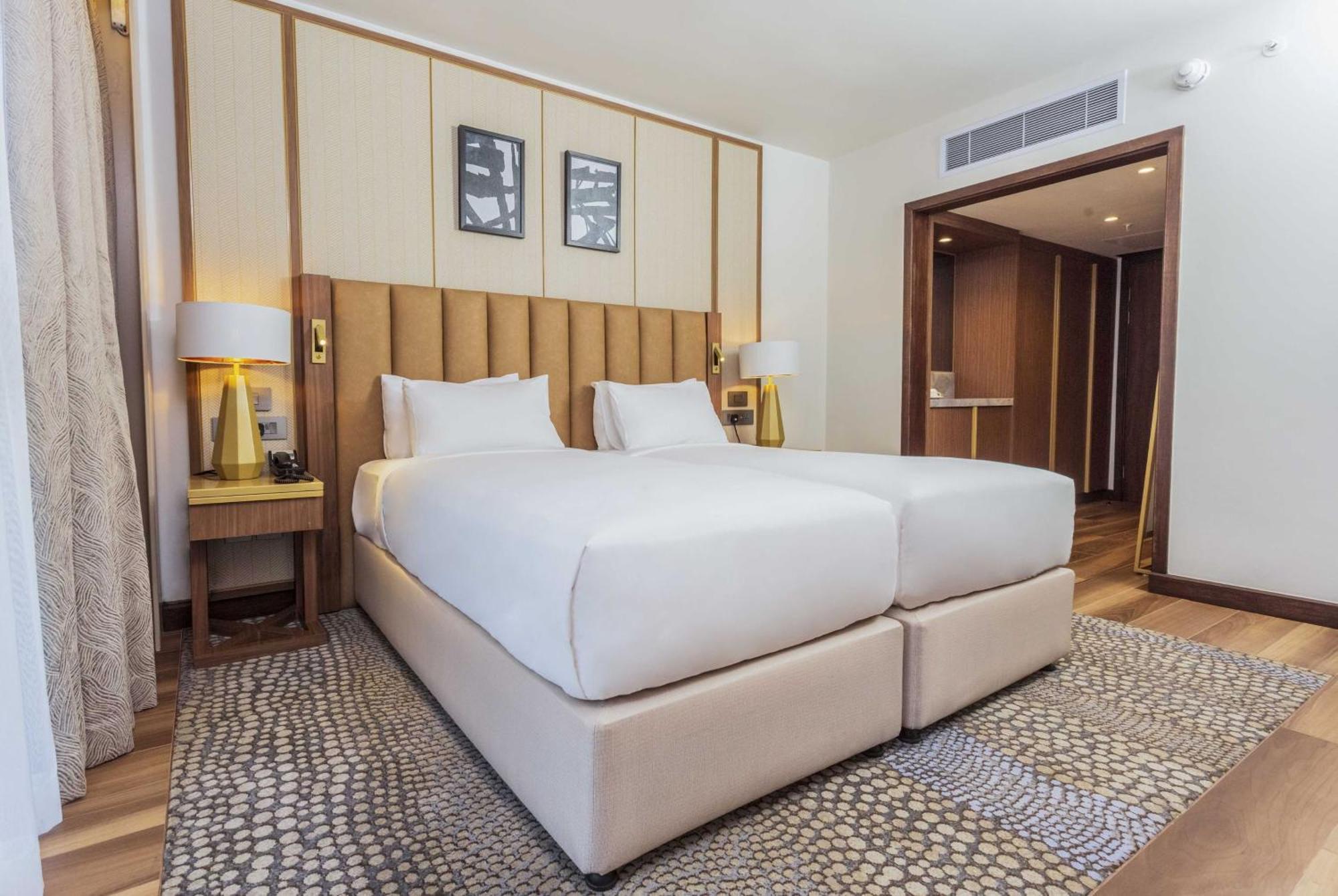 Intercontinental Lusaka By Ihg Exterior photo